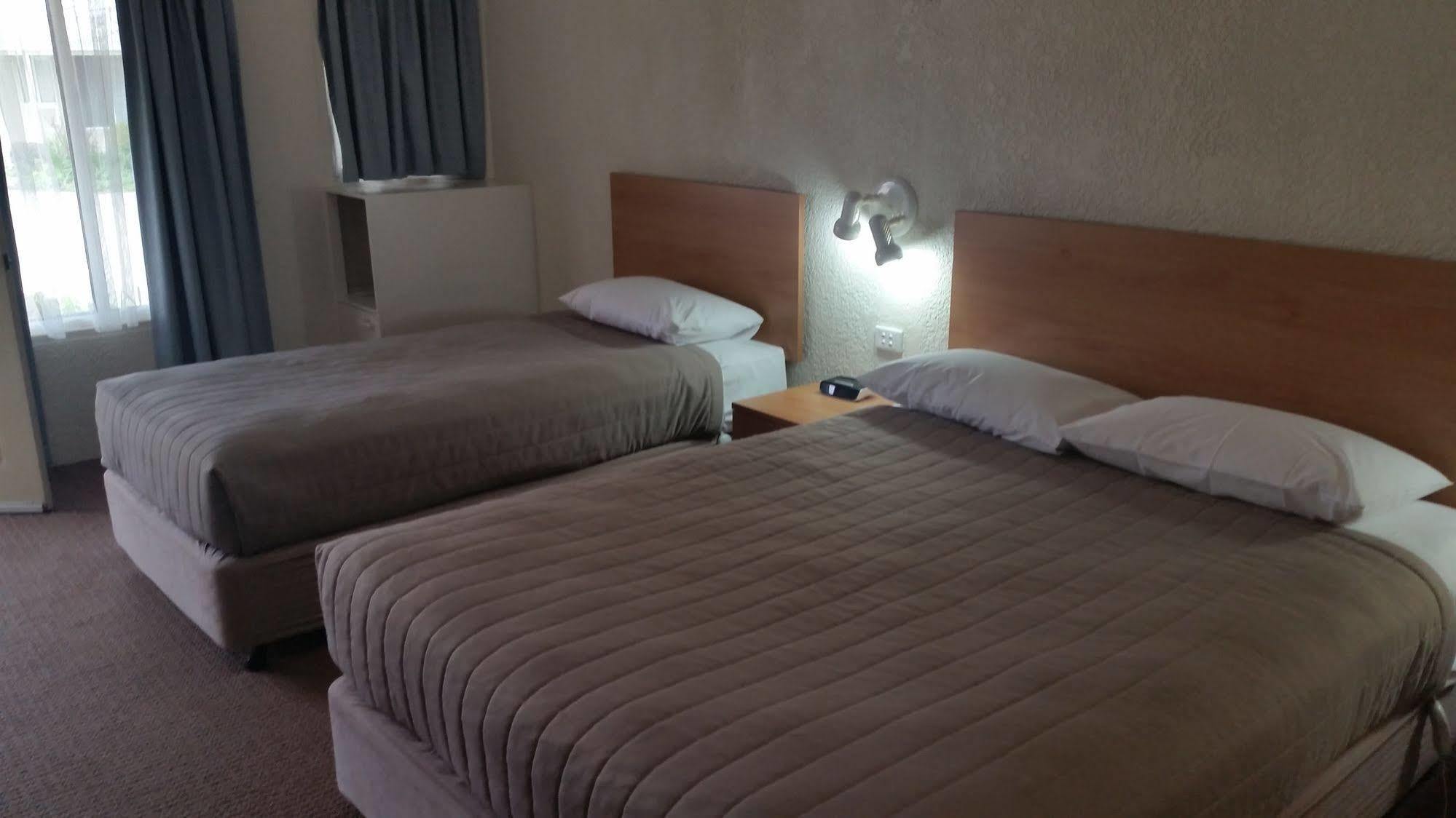 Boulevarde Motor Inn Wagga Wagga Eksteriør bilde